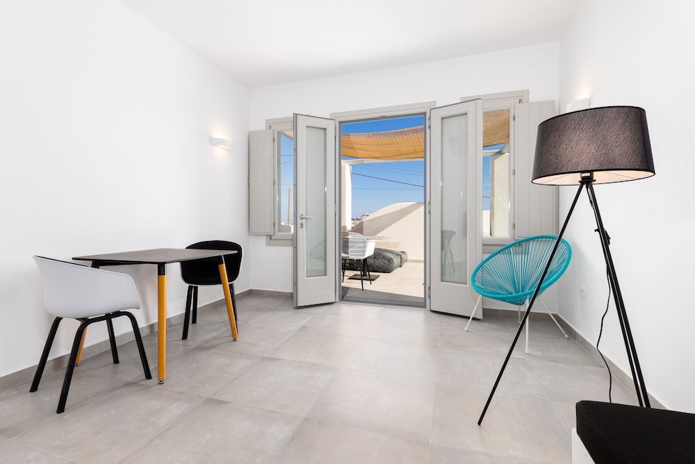 Serapias Suites 46/67
