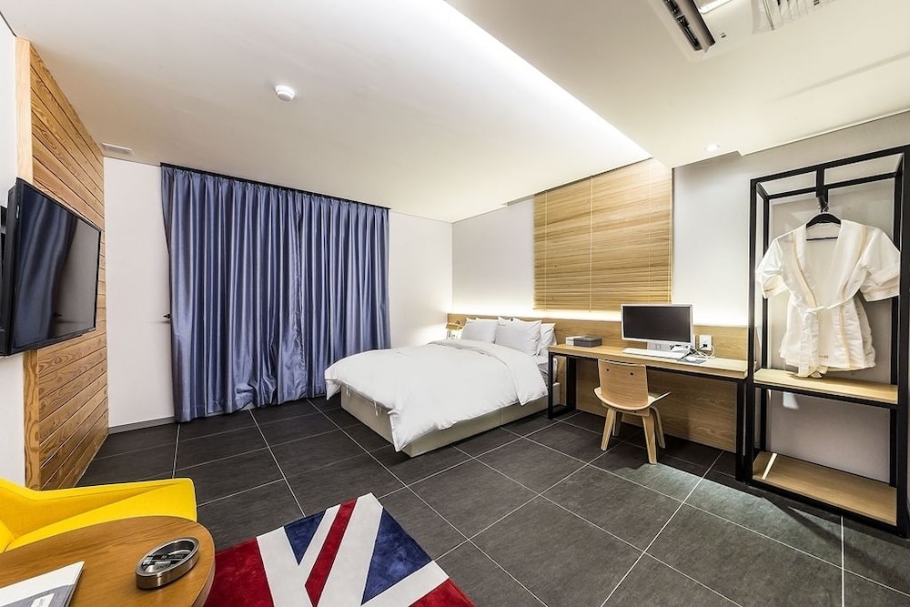 Suwon Saint Hotel 13/50
