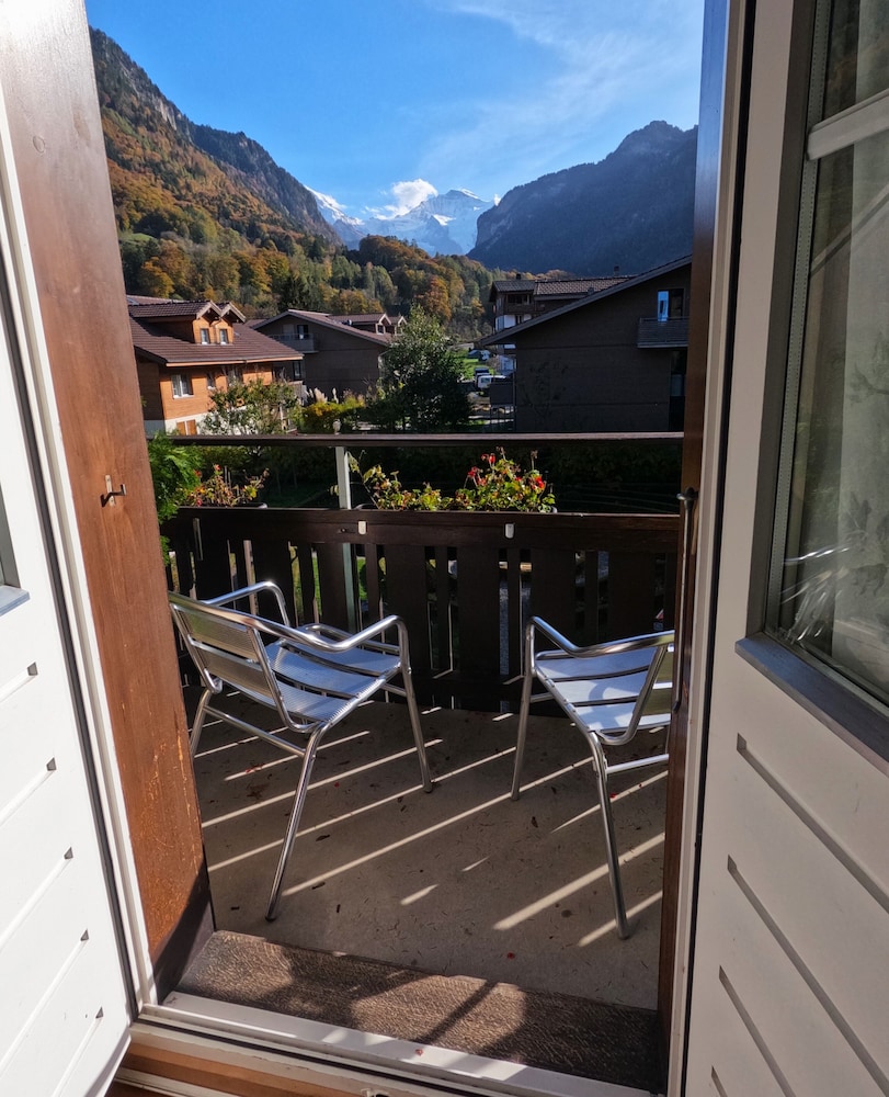 Alpenrose Hotel and Gardens 27/50