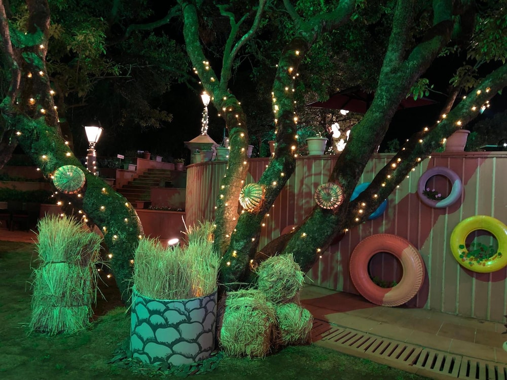 Evershine Resort & Spa 67/69