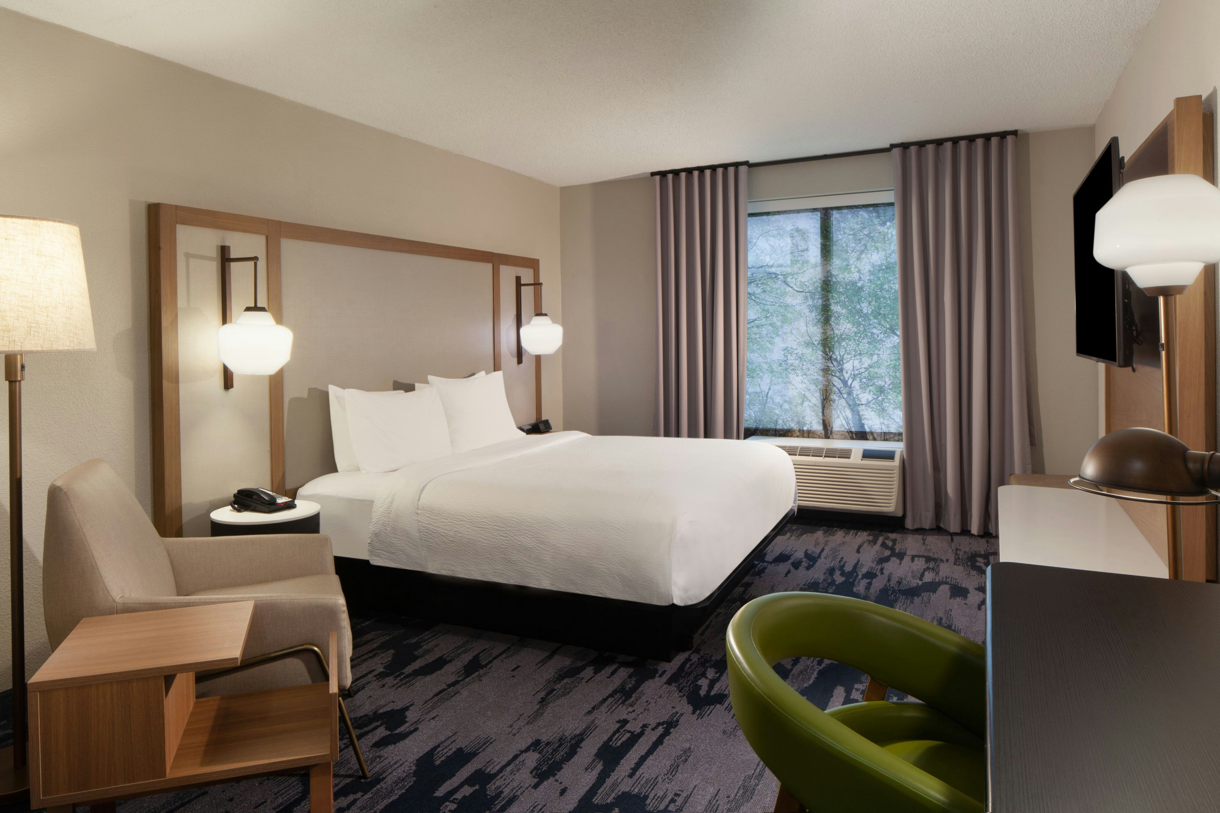 Fairfield Inn Suites By Marriott Charleston 2/2