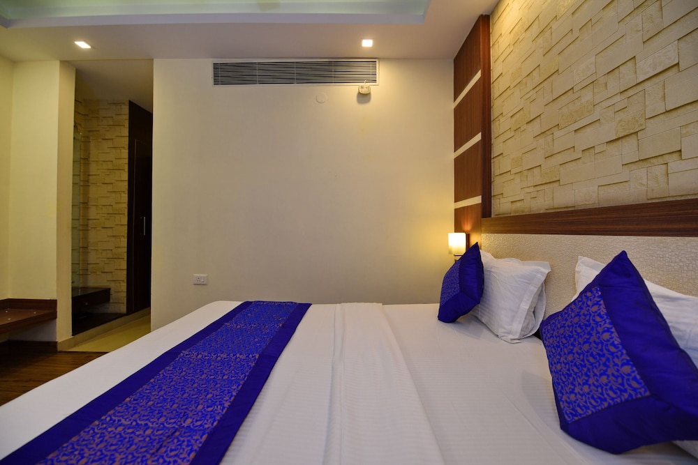 Hotel Silver Stone 15/56
