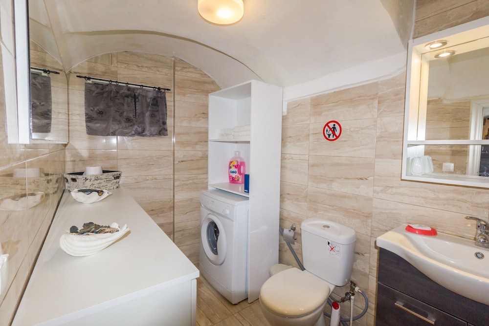 Galini House Oid Town 40/42