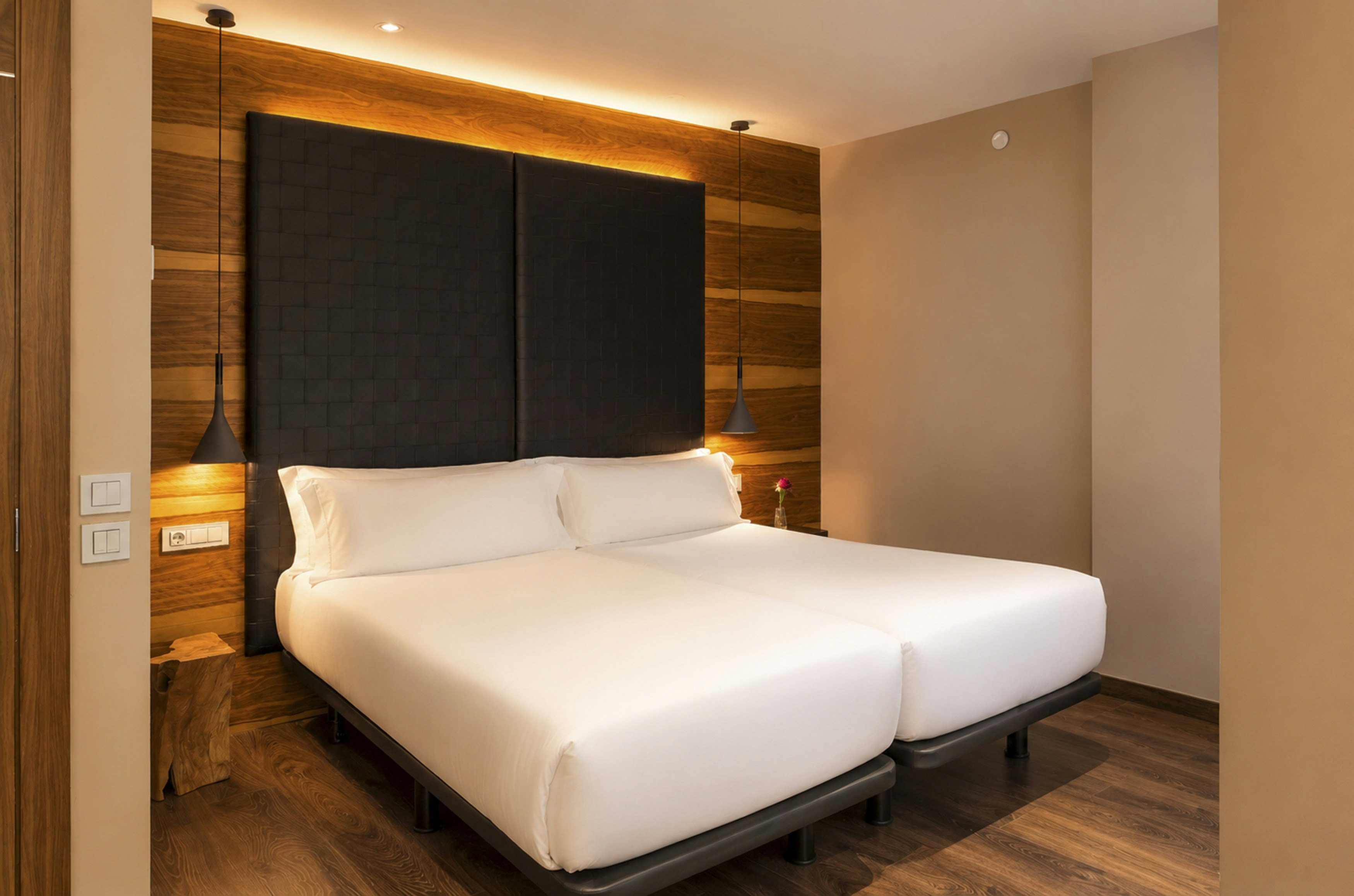 Gran Derby Suite Hotel 10/26