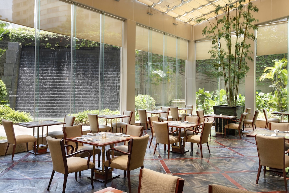 Sheraton Dongguan Hotel 26/35