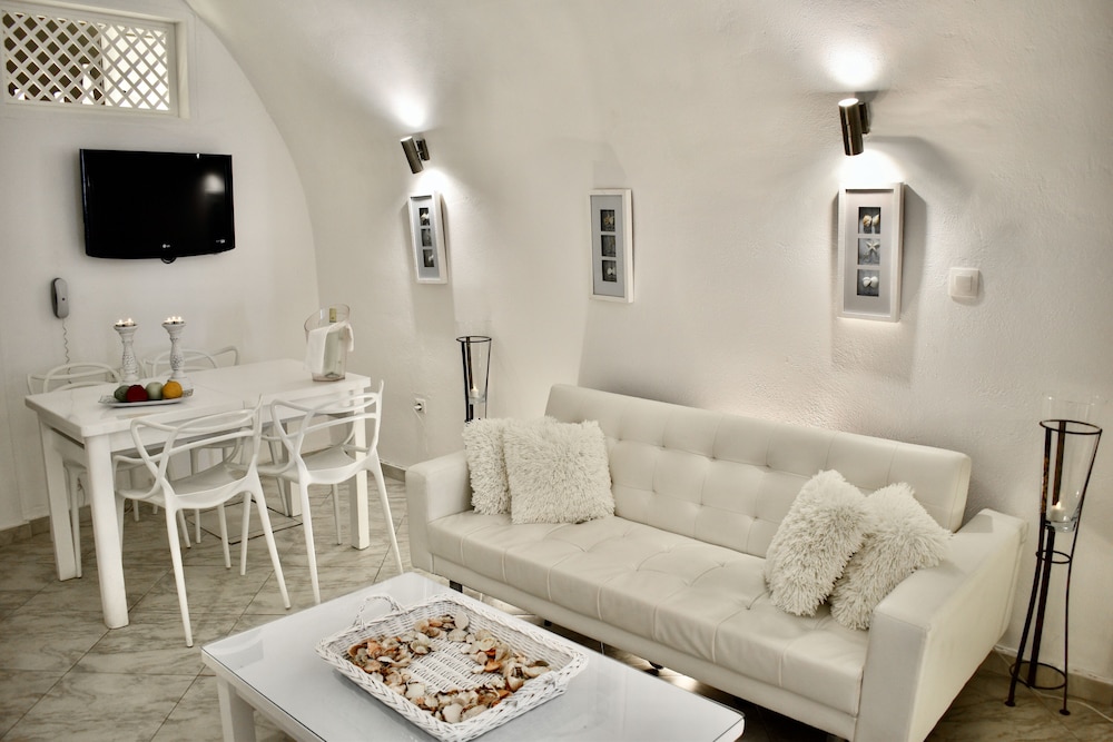 Aeolos Art and Eco Suites - Adults Only 82/109