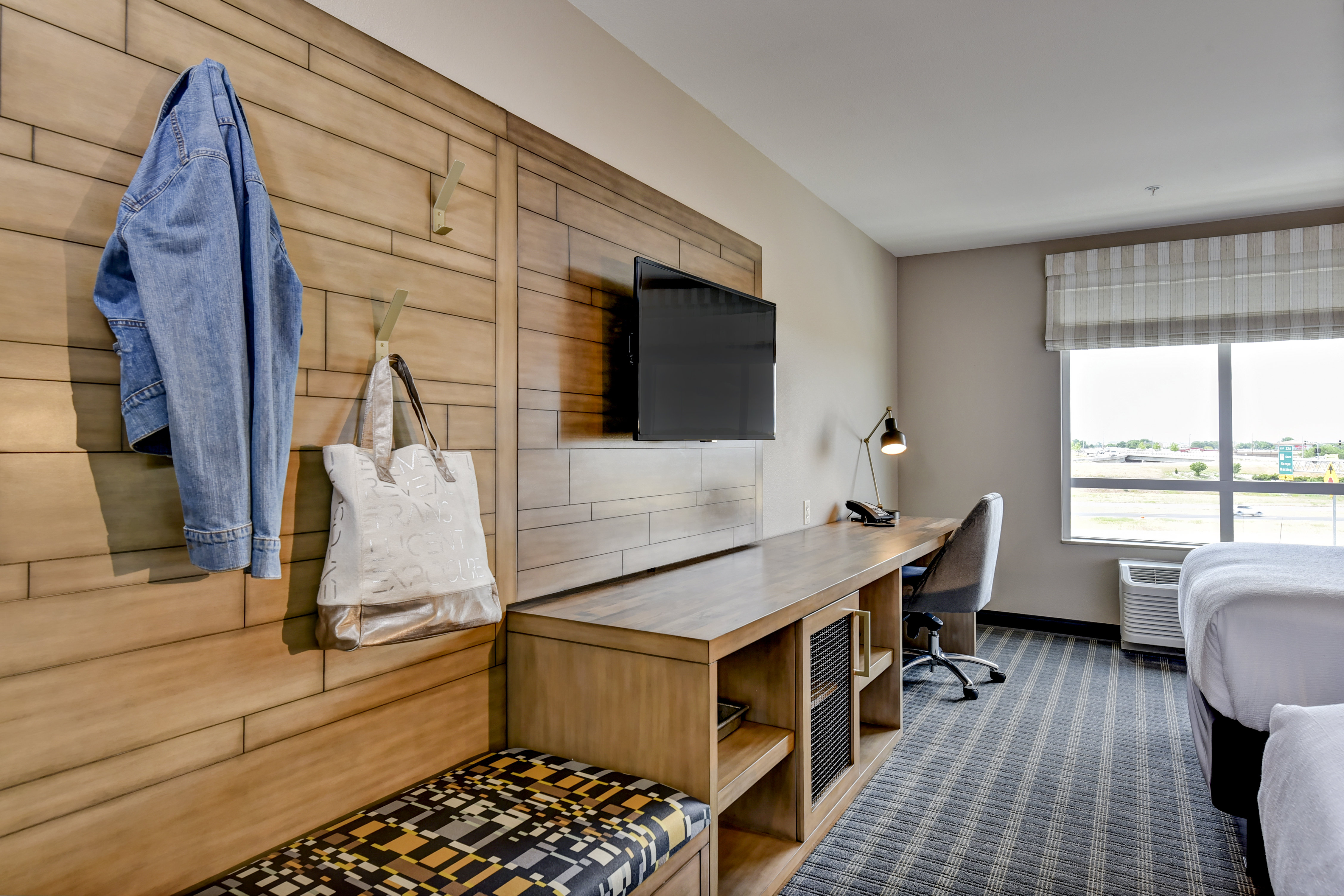 Holiday Inn Nampa 24/71