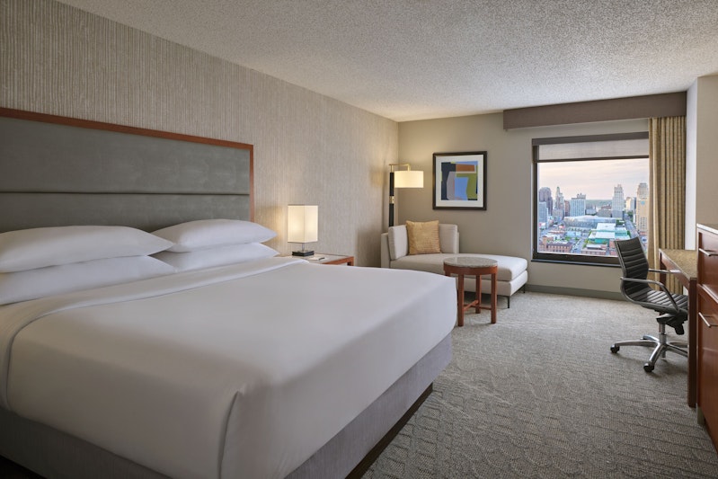 Sheraton Kansas City Hotel At Crown Center 4/14