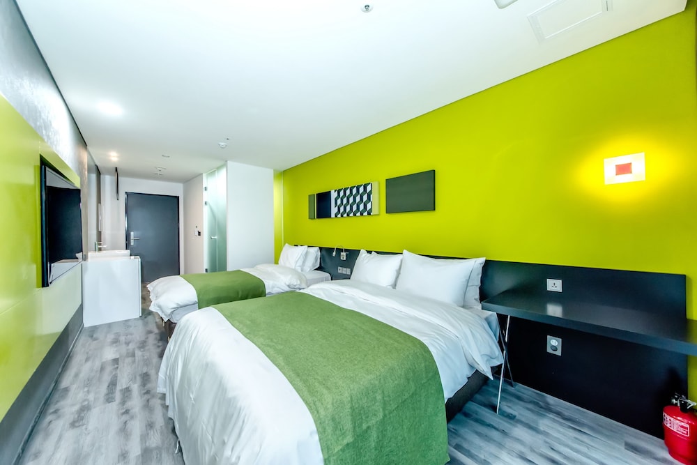 CO-OP CITY HOTEL SEONGSAN 15/71