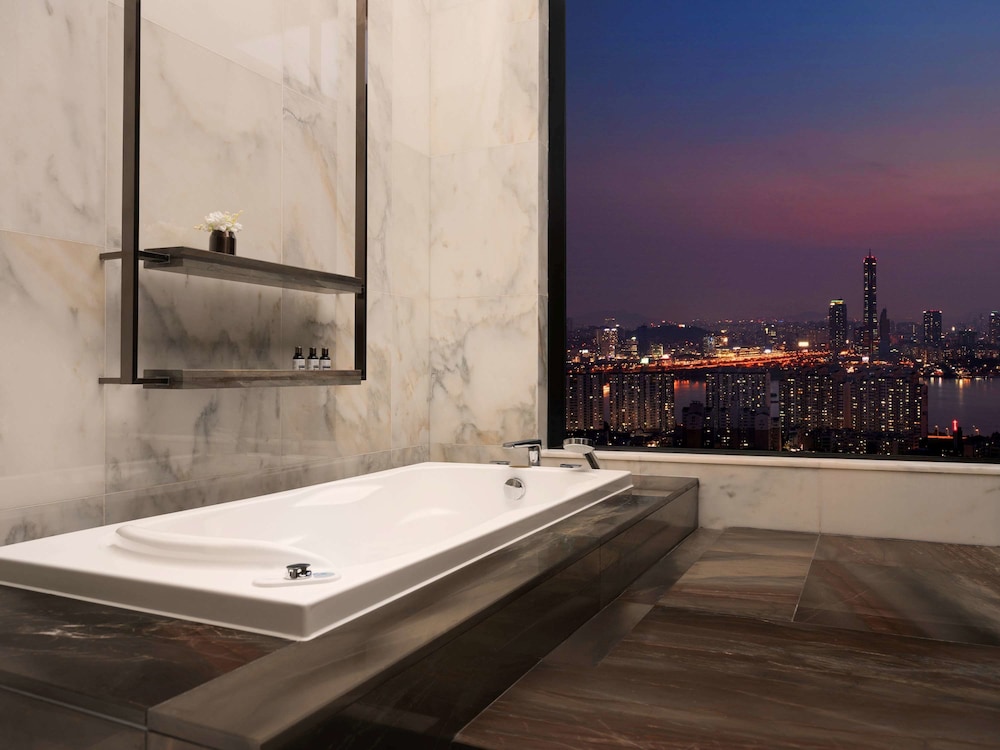 Grand Mercure Ambassasdor Hotel and Residences Seoul Yongsan 14/71