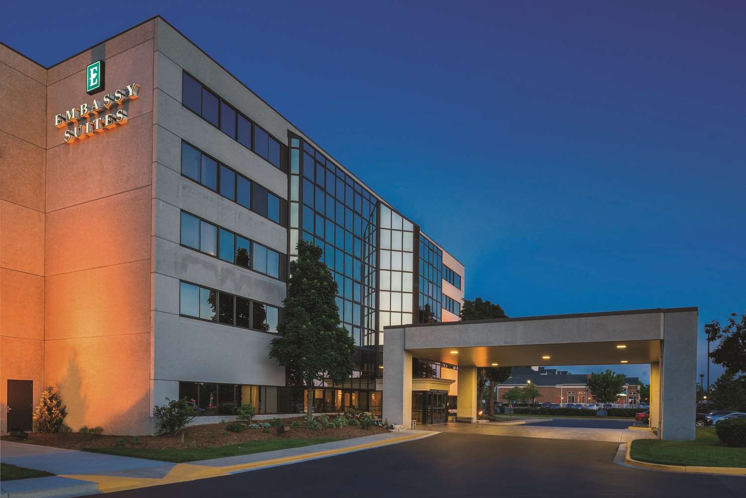 Embassy Suites By Hilton Milwaukee Brookfield in BROOKFIELD - WI