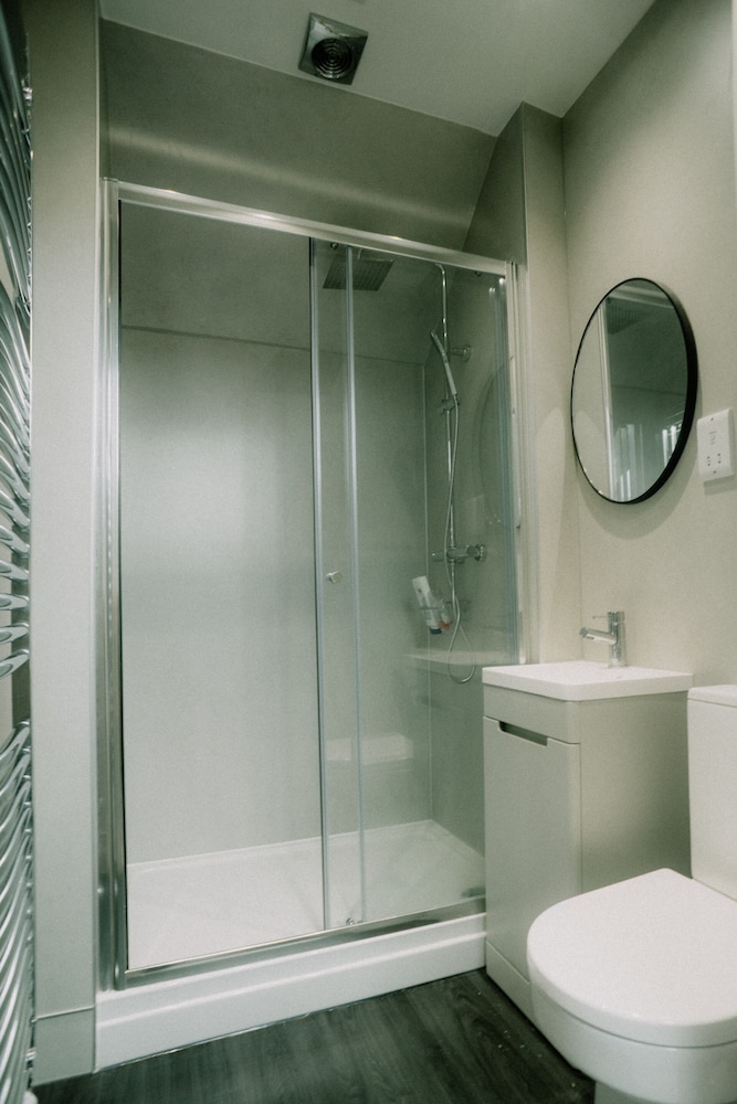 Inverness City Rooms 40/43