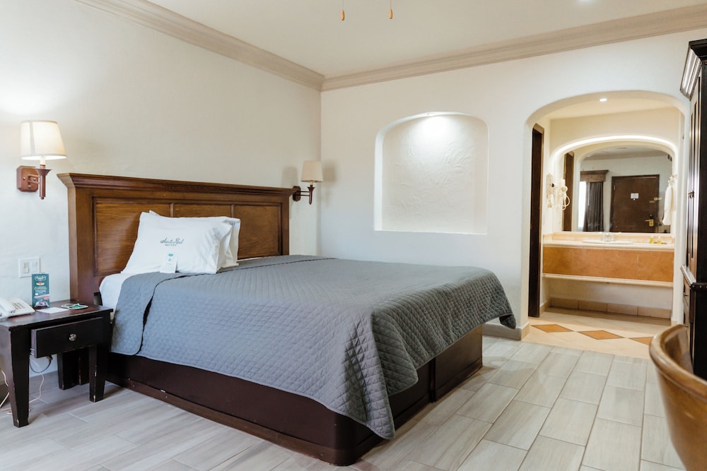 Hotel Siesta Real 24/56