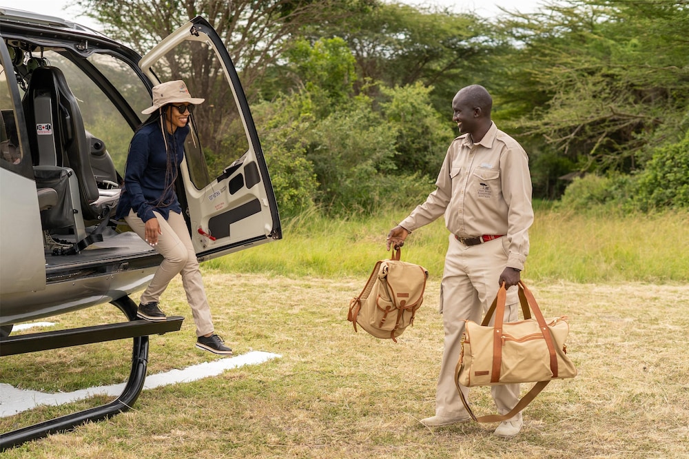 OLARE MARA KEMPINSKI MASAI MARA 26/50