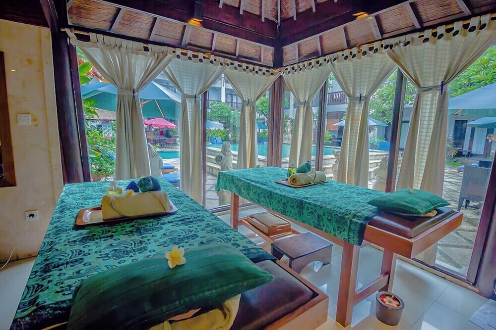 The Lokha Legian Resort and Spa 51/75