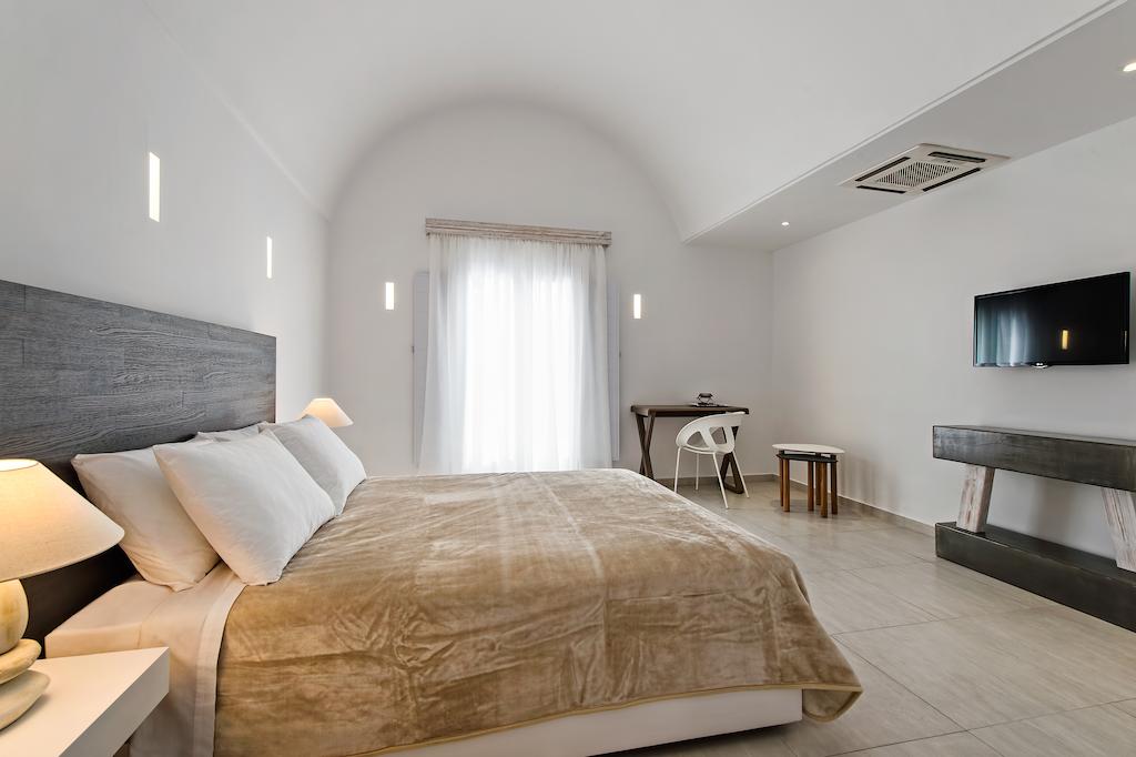 SUPERIOR, DOUBLE BED
