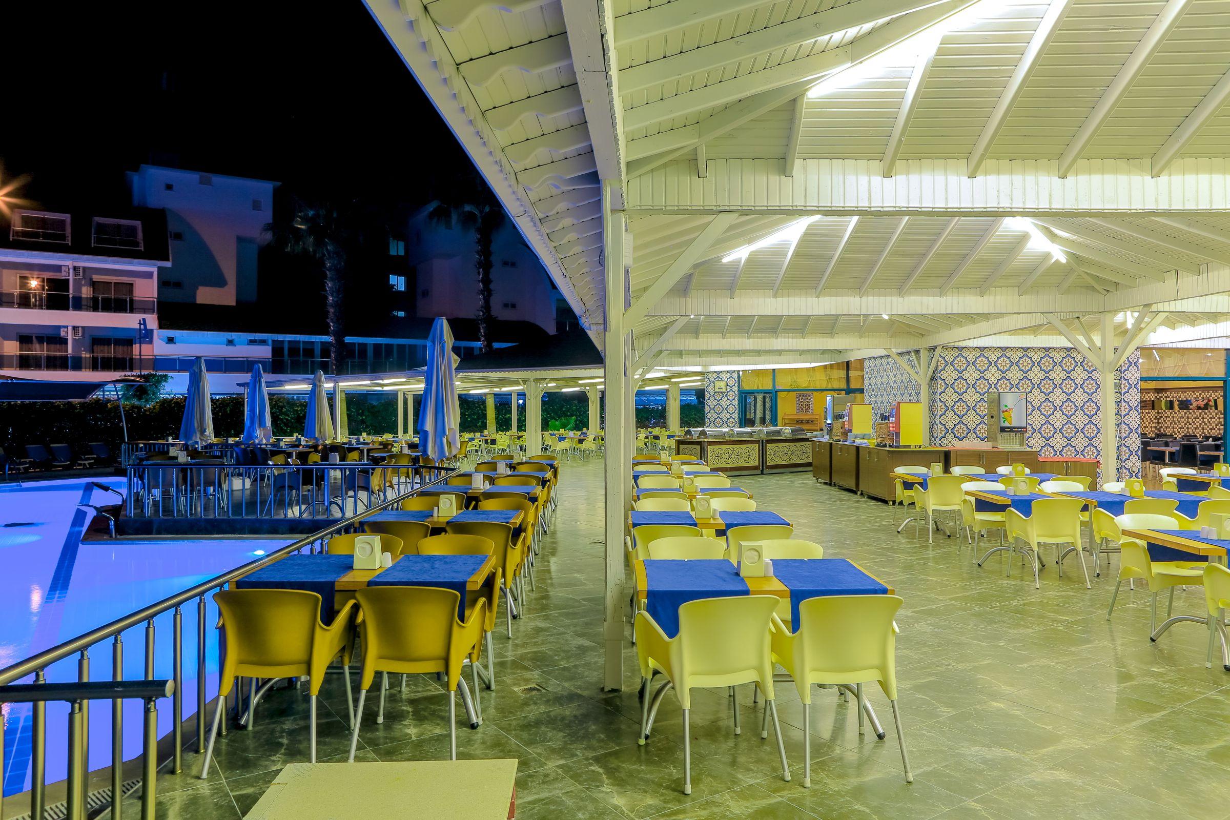 Caretta Relax Hotel 52/57