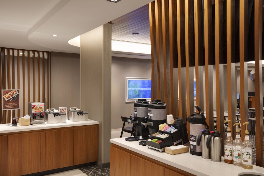 Springhill Suites By Marriott Hampton Portsmouth 24/31