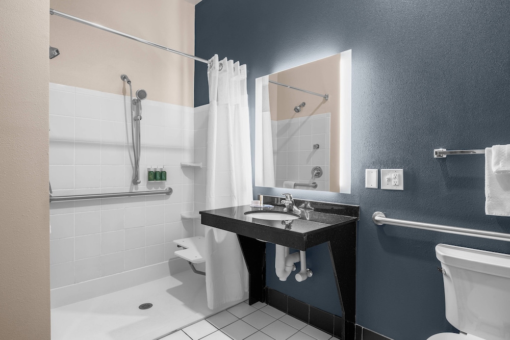 Fairfield Inn And Suites Columbus West 12/40