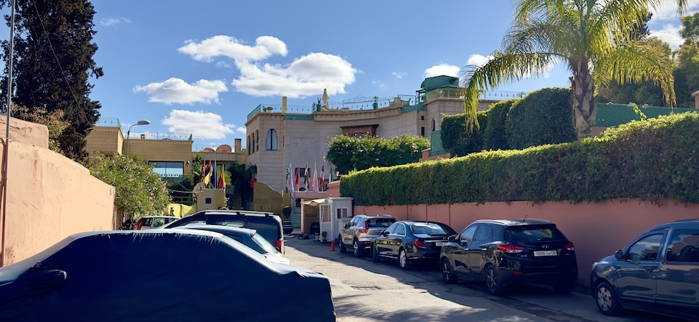Le Sillage Palace sky & Spa 78/87