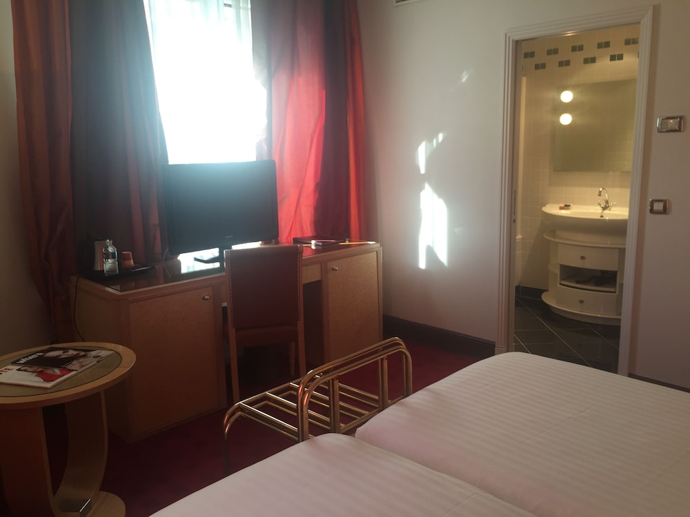 Hotel De Castiglione 37/48