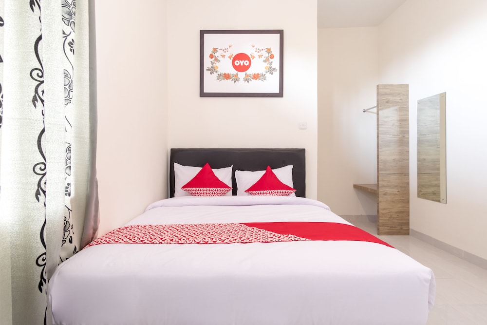 OYO 873 Kamani Homestay Syariah 9/17