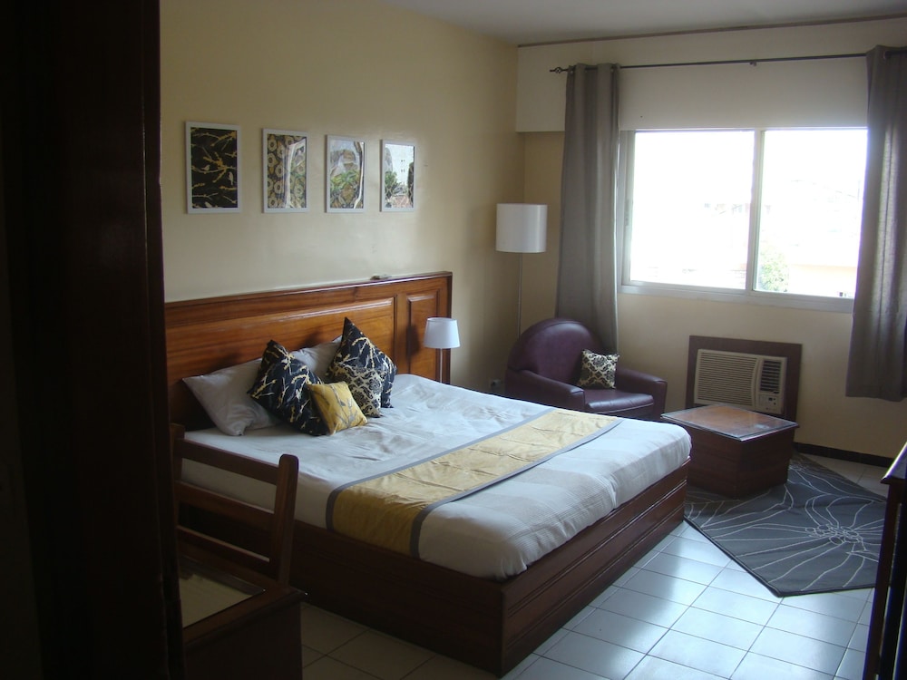 Al Baraka Hotel 11/50