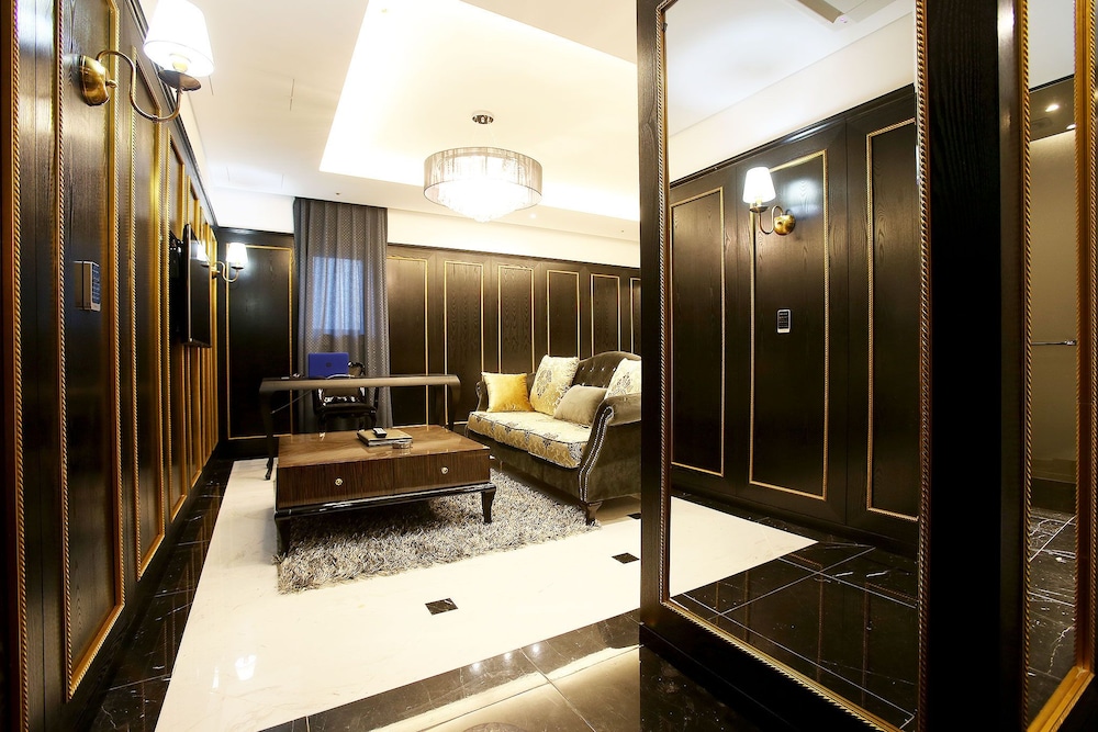 Hotel Cullinan Yongin 56/62