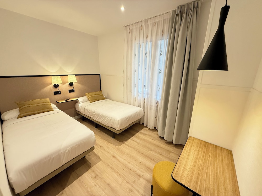 Mucho Madrid Hostel 10/49
