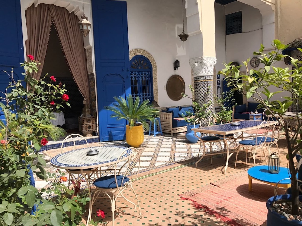 Riad Jean Claude 33/48