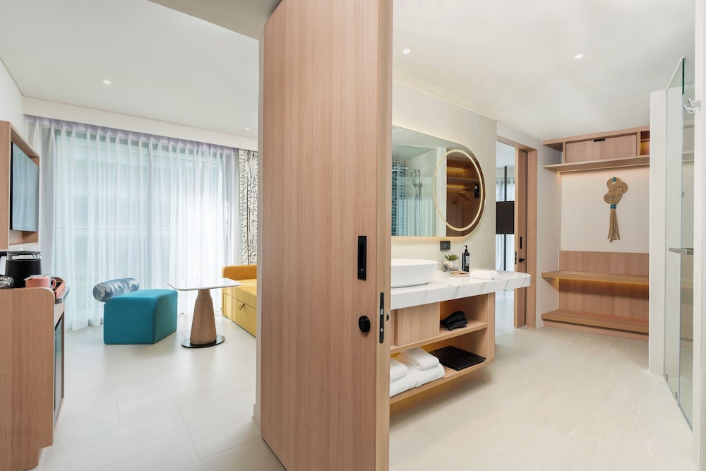 ibis Styles Phuket Bangtao 51/51