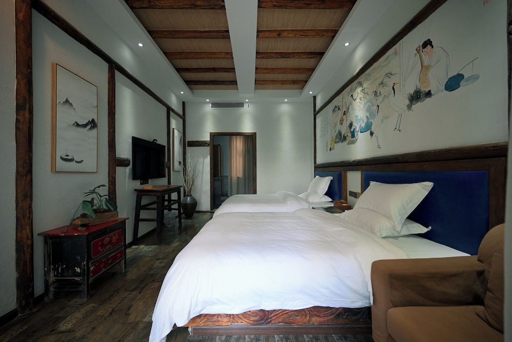 TWIN BEDS