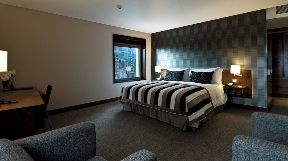Premium, King Bed