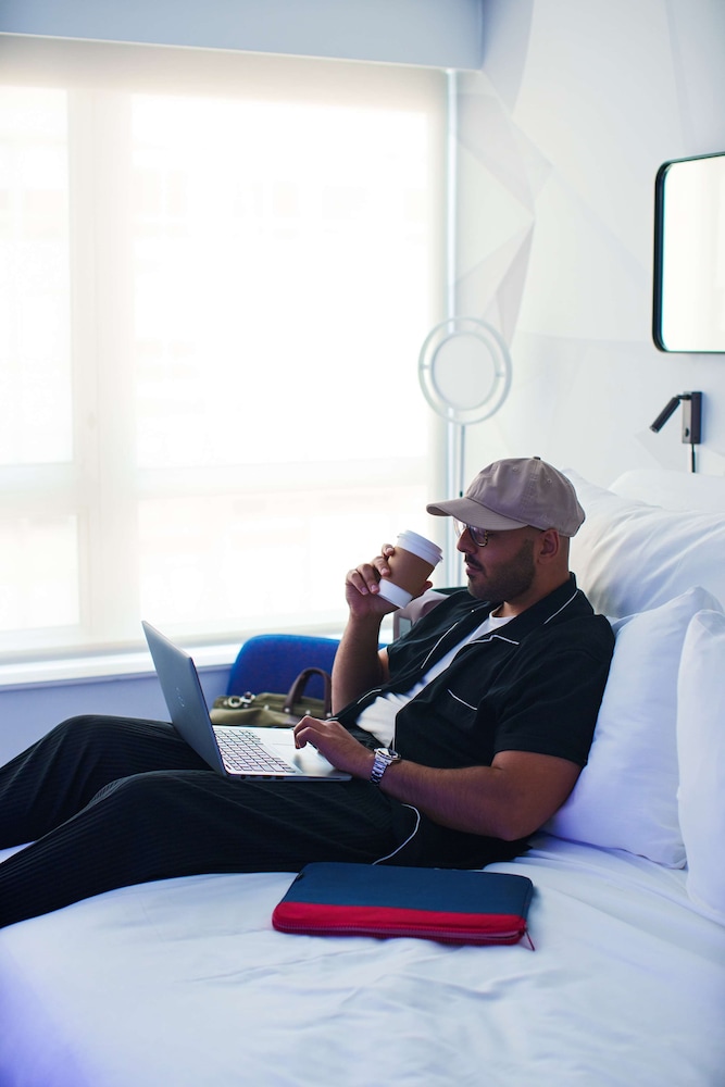YOTEL Washington DC, Select by Hilton 39/50