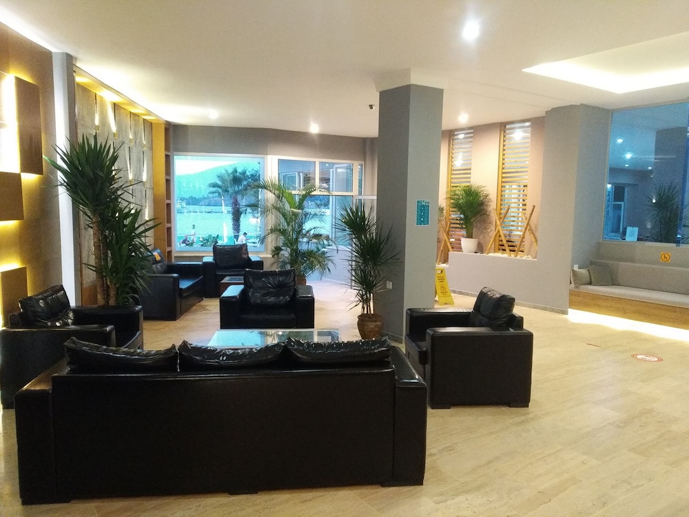Marbas Select Beach - Adults Only (+14) 32/50