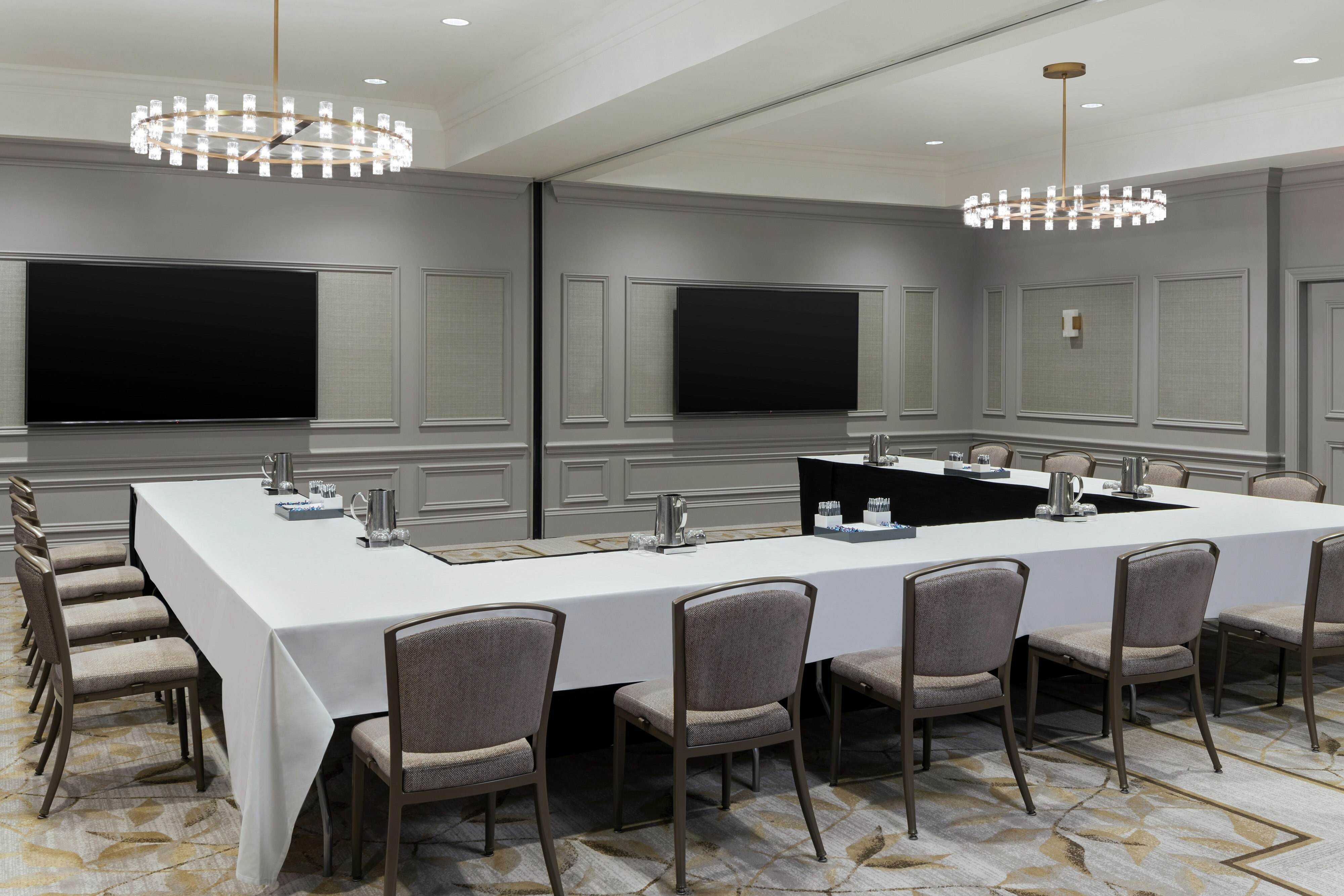 The Westin Philadelphia 15/21