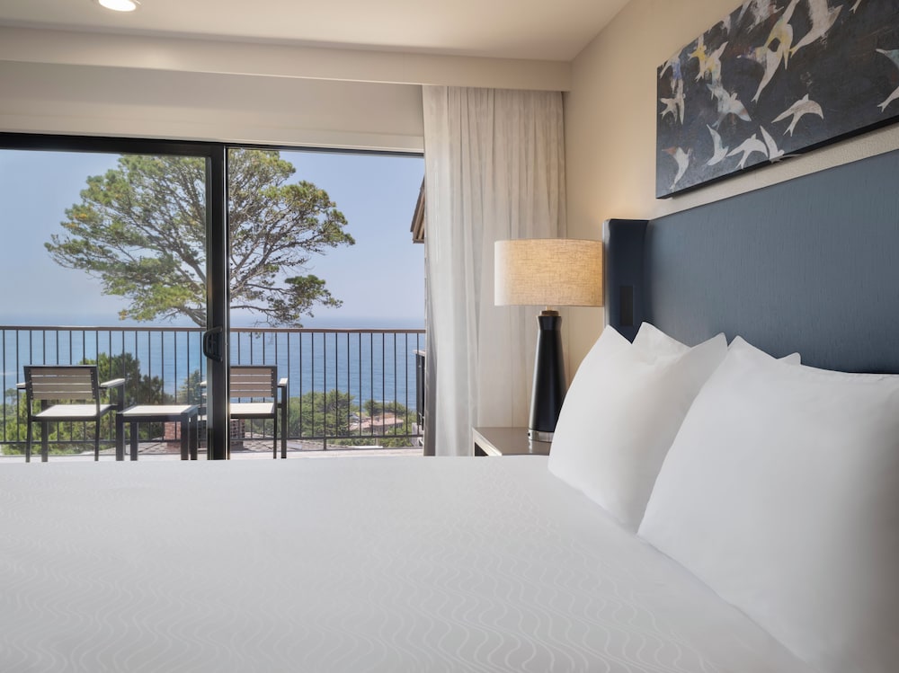 Standard, King Bed, Ocean View