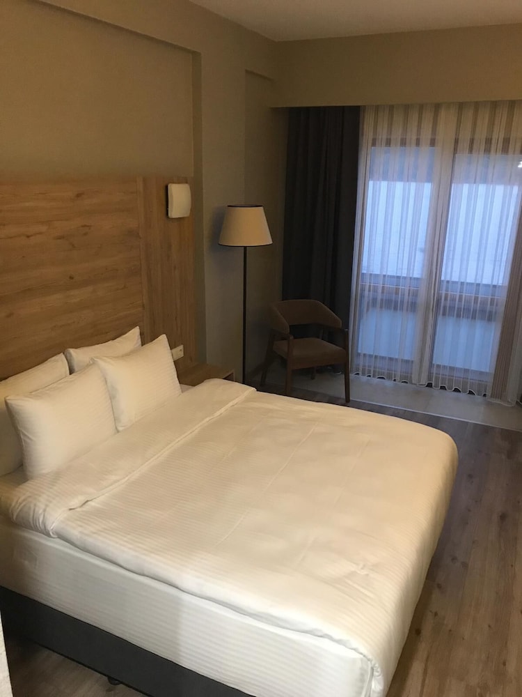 Nehir Hotel Kesan 17/46