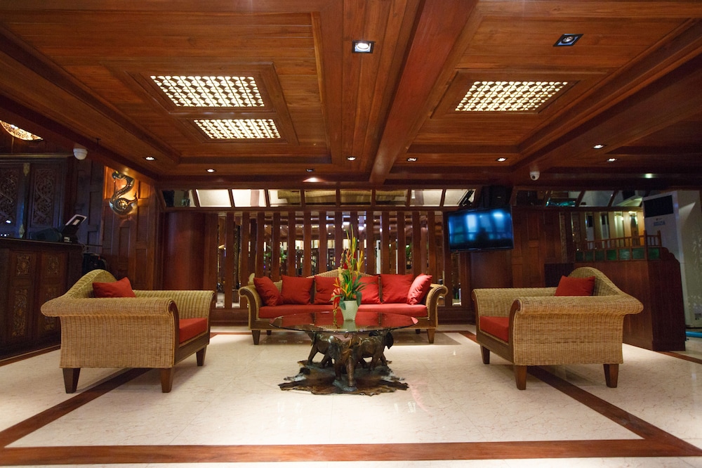 Chang Siam Inn 25/30