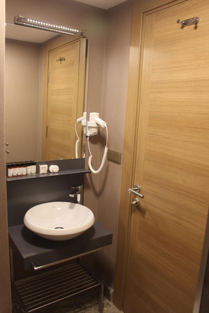 Endless Comfort Hotel Taksim 47/48