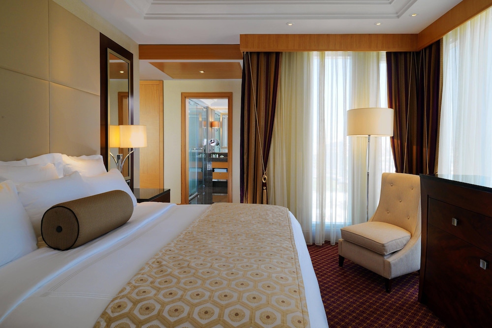 JW MARRIOTT HOTEL ANKARA 15/80