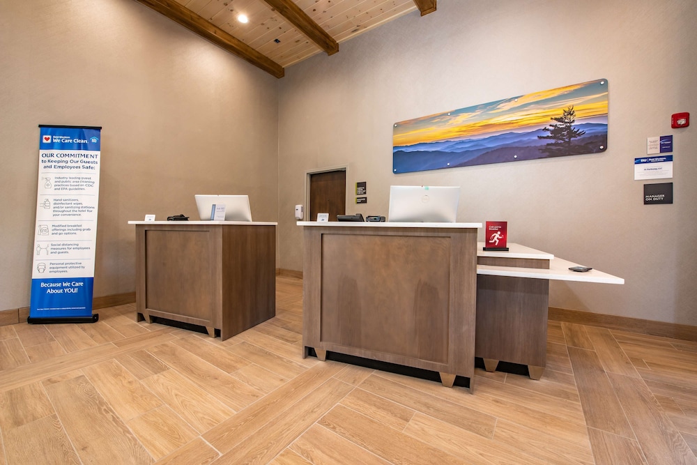 Best Western Plus Apple Valley Lodge Pigeon Forge 3/32