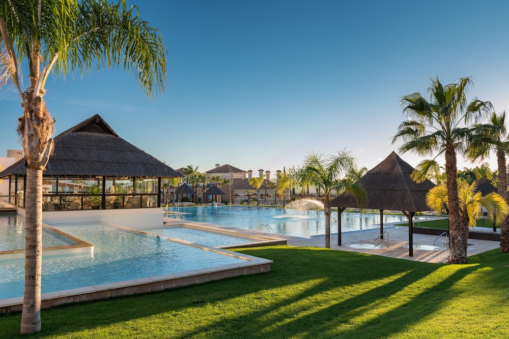Sheraton Hacienda Del Alamo Golf And Spa Resort 28/34