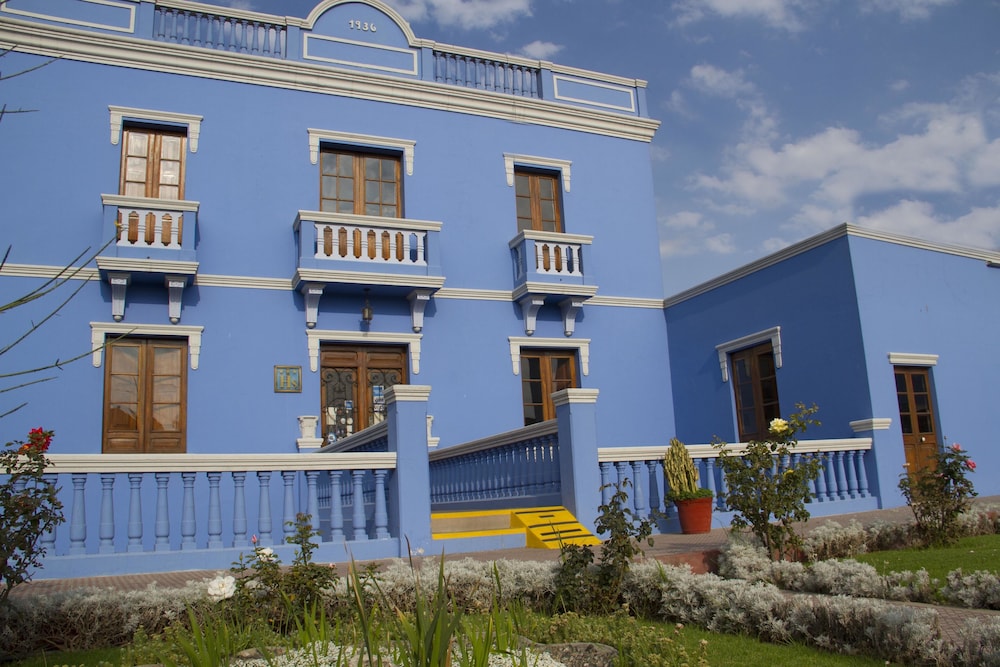 Las Mercedes Hostal Residencial 2/68