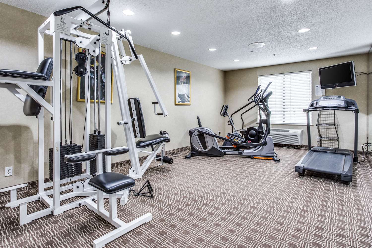 Comfort Inn & Suites Love Field Dallas Market Center 15/37