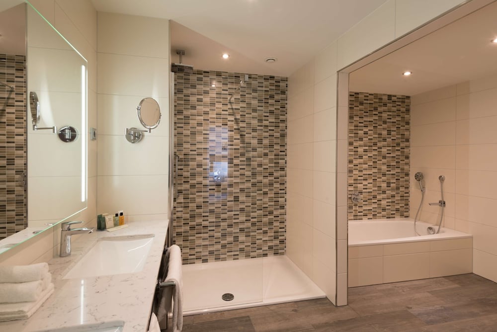 HILTON GARDEN INN FRANKFURT CITY CENTRE 14/56