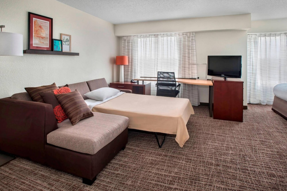 RESIDENCE INN BLOOMINGTON 12/34