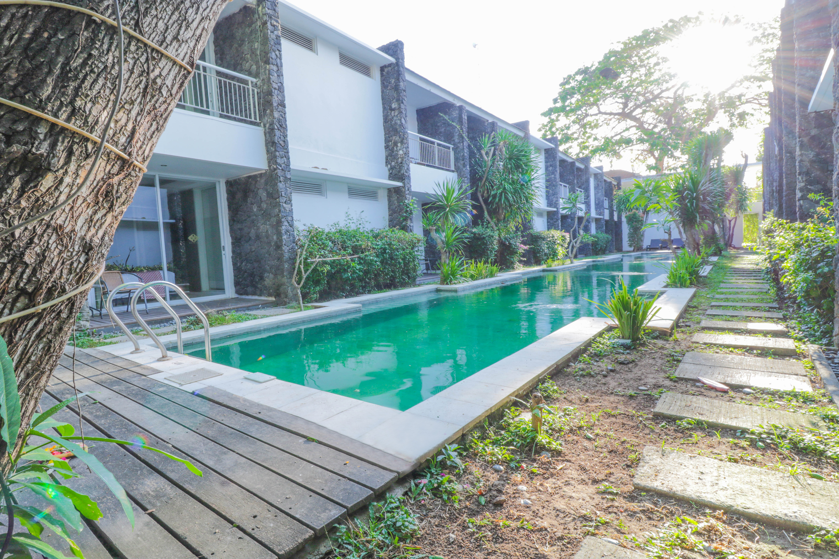 The Kanjeng Suites And Villas Sanur 25/28
