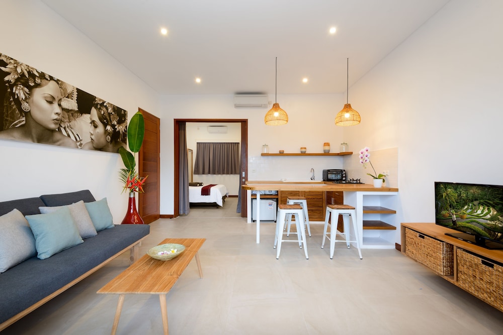 Echo Beach Villa and Apartment 43/65