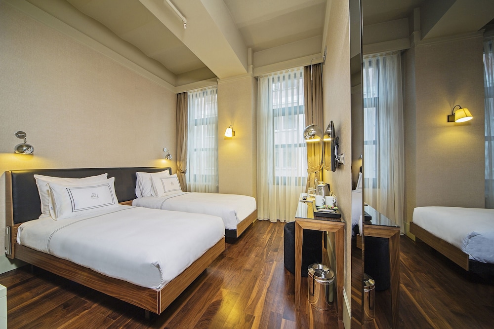 The Haze Hotel Karakoy 23/68